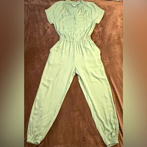 Steve Madden Olive Green Women's Jumpsuit NWOT Size Small